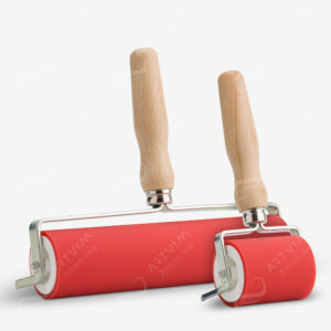 ABIG : RUBBER ROLLERS WOODEN HANDLE